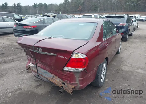 2005 Toyota Camry Xle z USA, uszkodzony, nr VIN 4T1BE30K95U016688